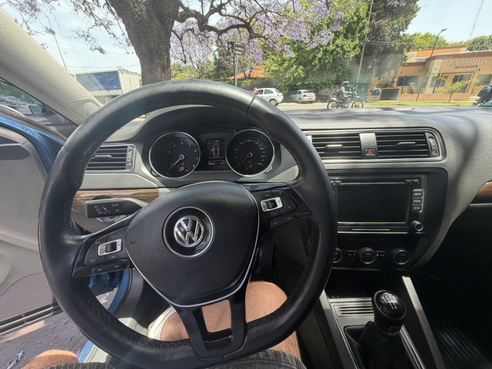 Volkswagen Vento 2.5 Advance Plus 170cv — foto 6